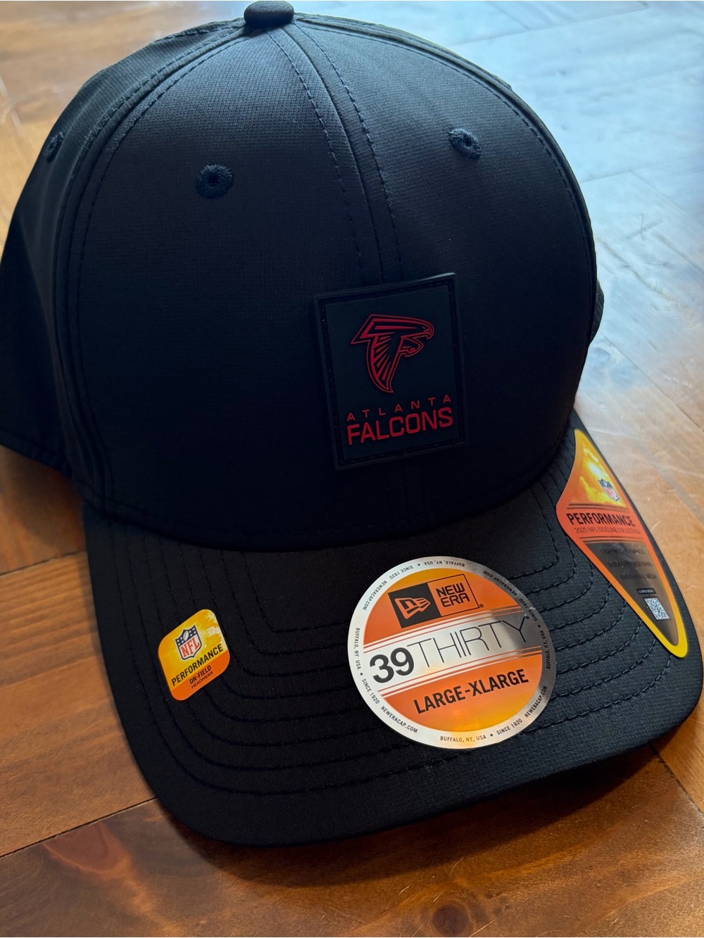 Atlanta Falcons New Era 39thirty Black Flex Hat Large / XL Men’s NFL NWT